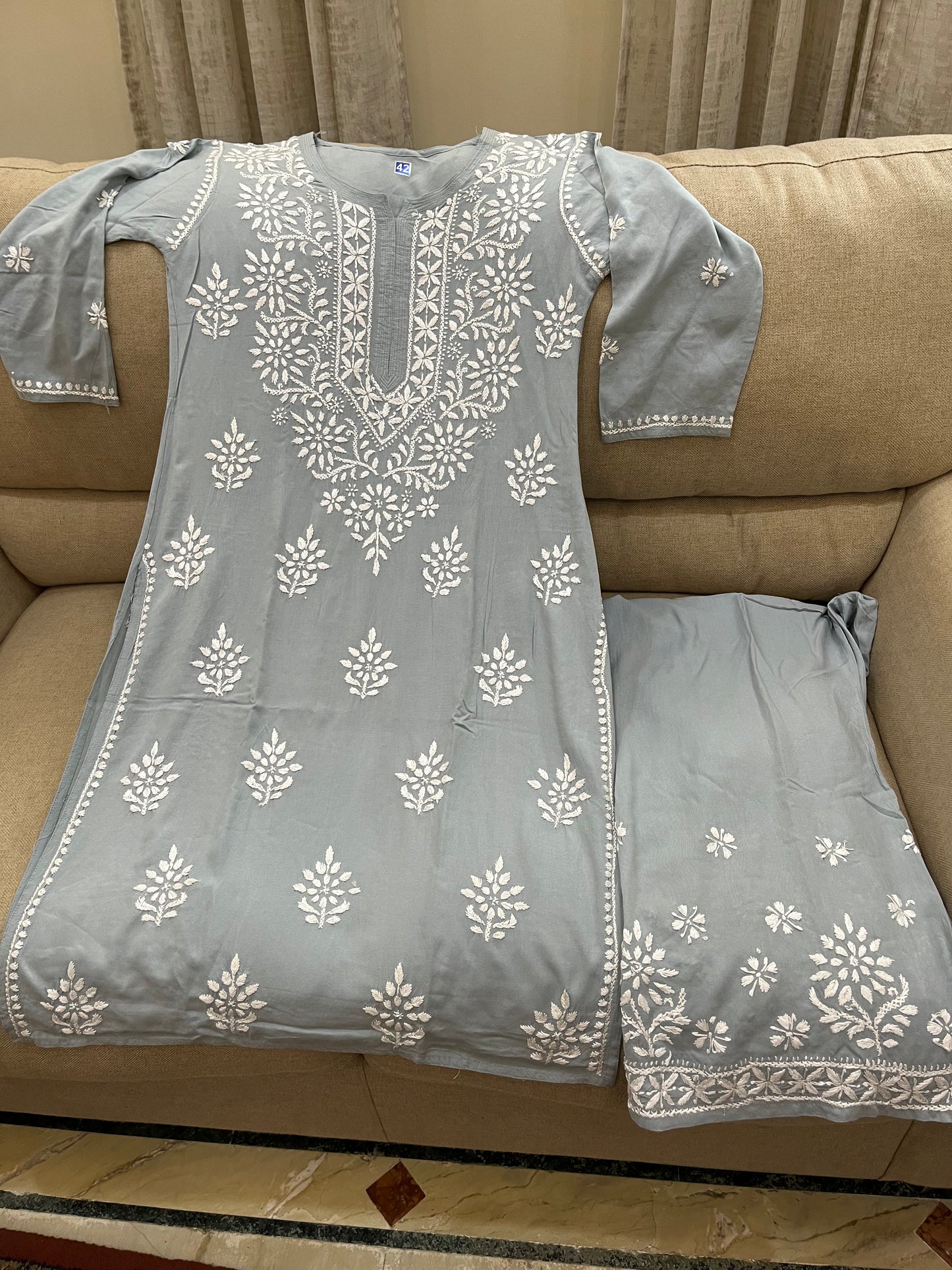 Lucknowi rayon kurti set