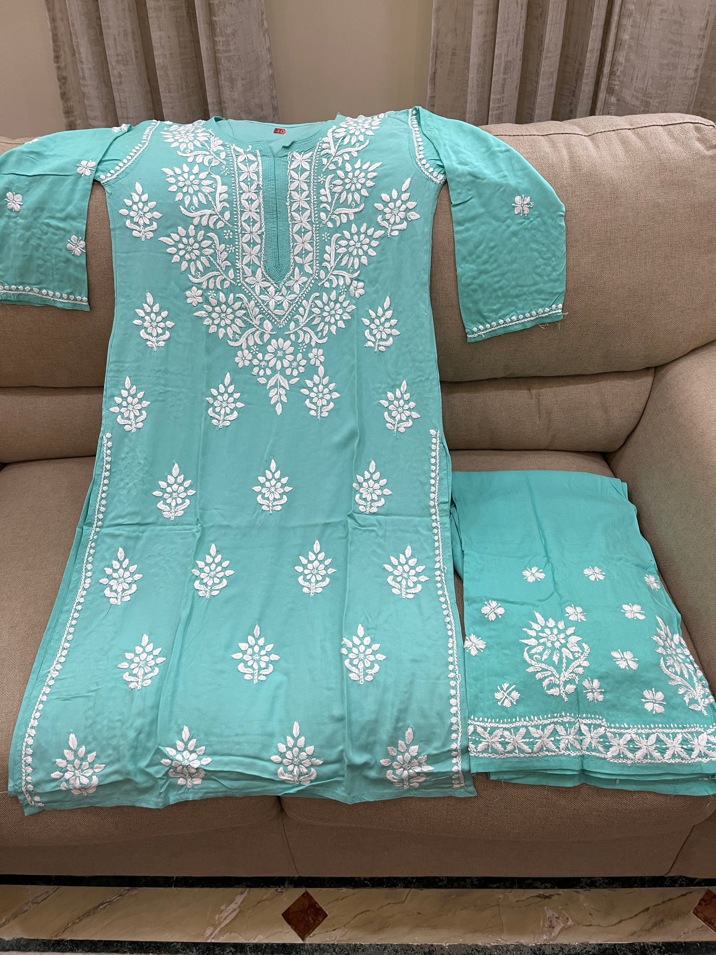 Lucknowi rayon kurti set