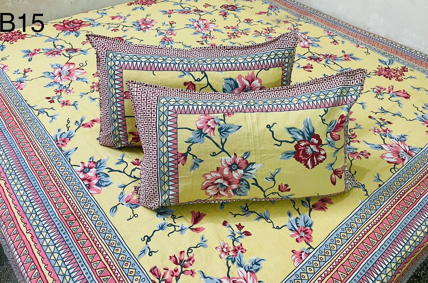 Jaipuri Petal Collection Double Bedsheets with 2 Pillow Covers | B15