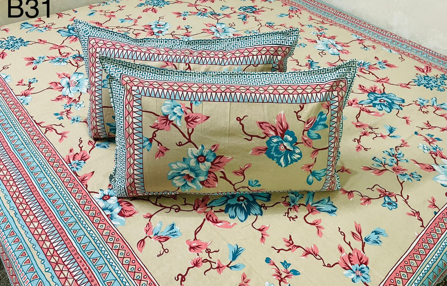 Jaipuri Petal Collection Double Bedsheets with 2 Pillow Covers | B31